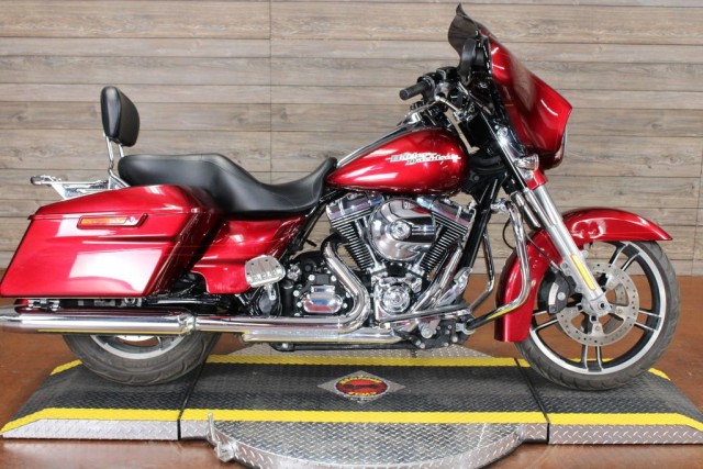 2016 Harley-Davidson® FLHXS - Street Glide® Special 