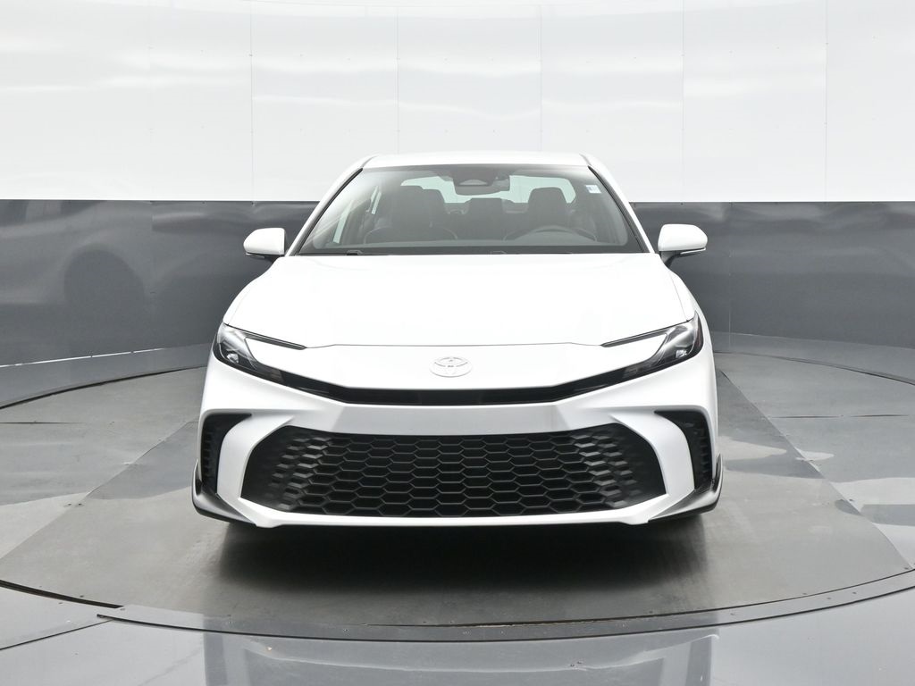 2025 Toyota Camry SE photo 2