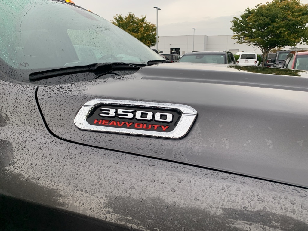 2023 Ram 3500 Big Horn photo 5