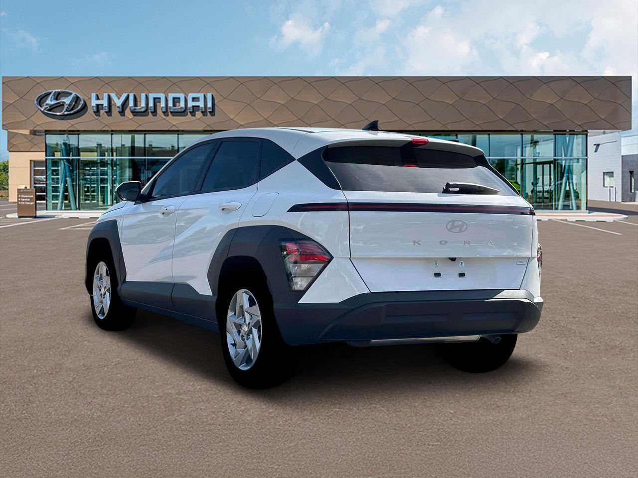 2026 Hyundai Kona SE photo 4