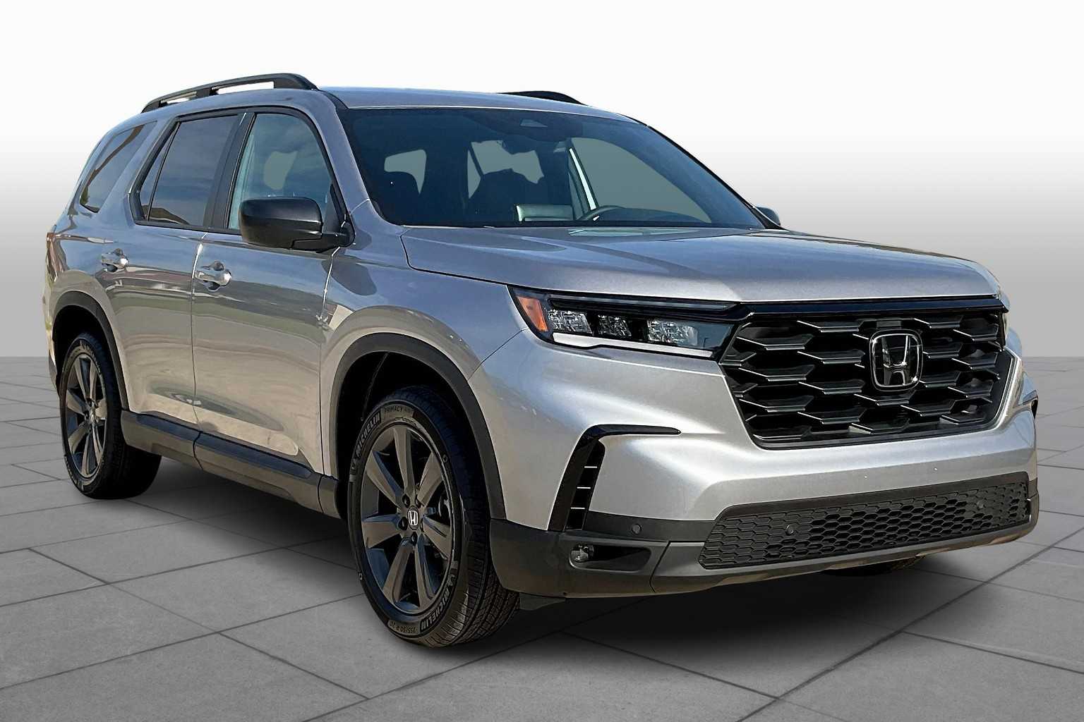 2025 Honda Pilot Sport photo 2