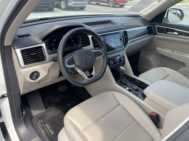 2023 Volkswagen Atlas V6 SE Technology photo 16