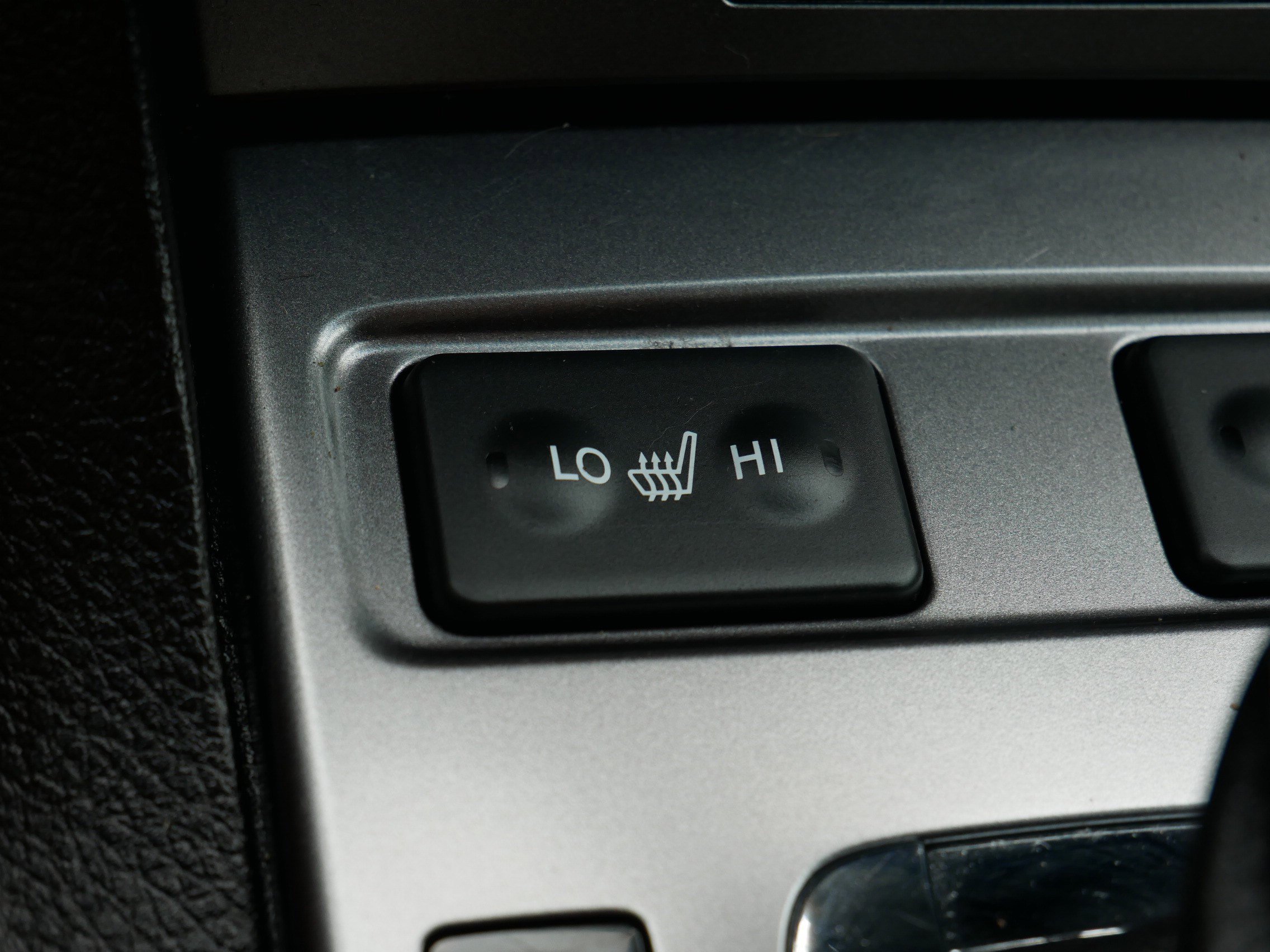 2013 Acura ILX 2.0L Premium photo 31