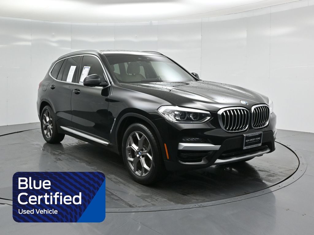 2021 BMW X3 30i's photo