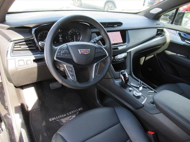 2025 Cadillac XT5 Premium Luxury photo 16