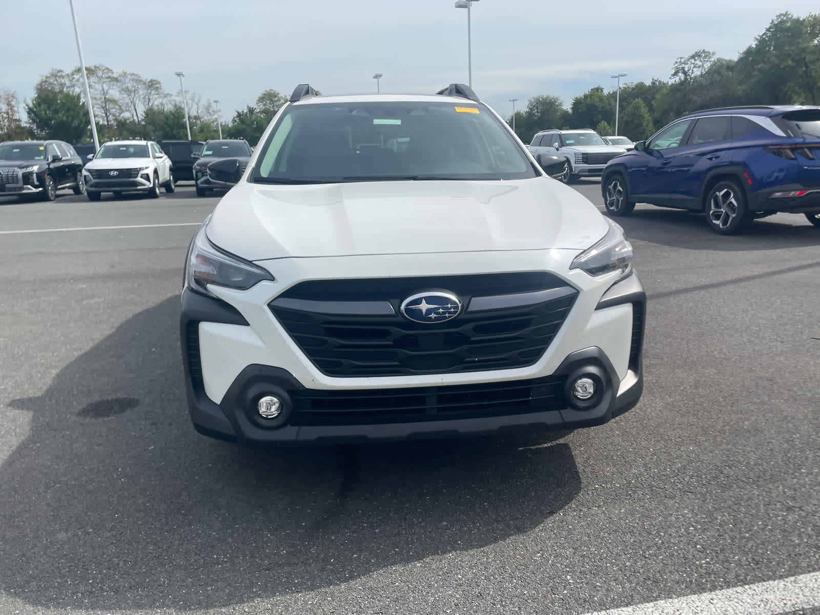 2023 Subaru Outback Premium photo 2