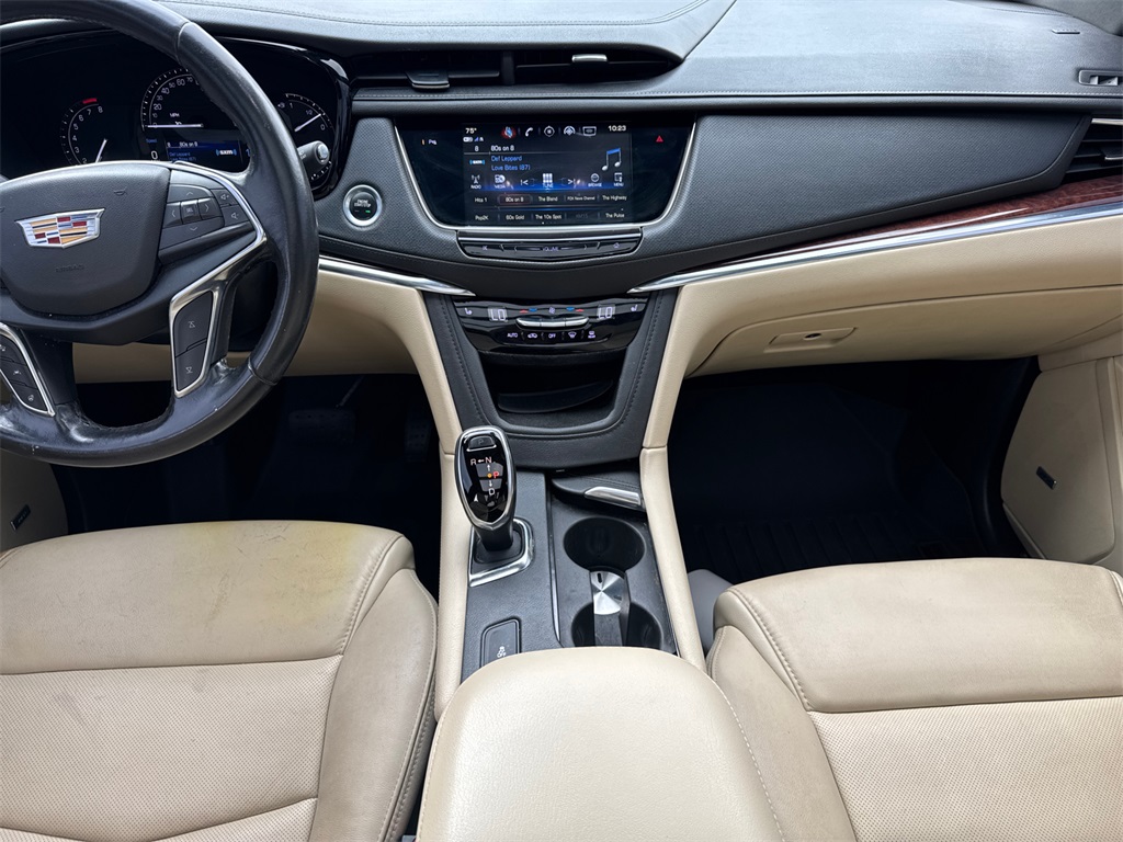 2018 Cadillac XT5 Luxury photo 24