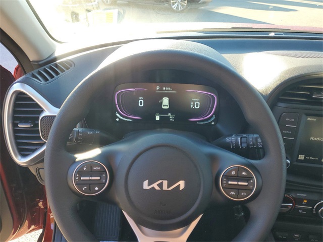 2025 Kia Soul LX photo 13