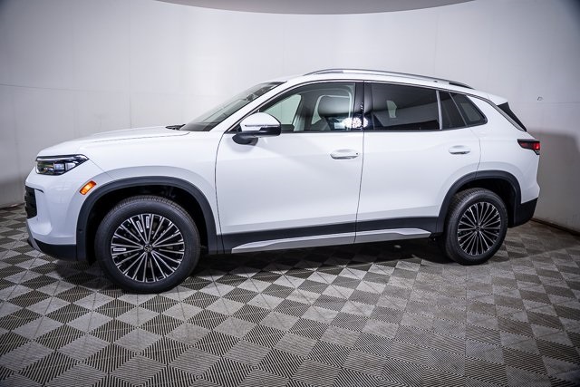 2025 Volkswagen Tiguan S photo 3