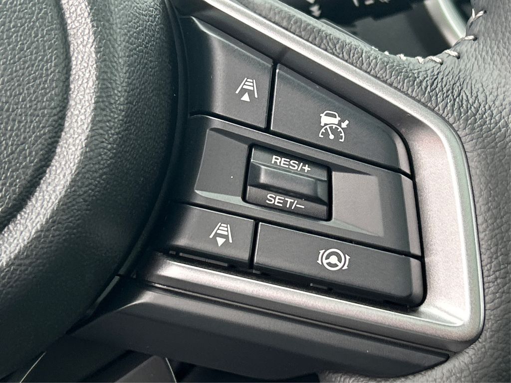 2025 Subaru Ascent Limited photo 32