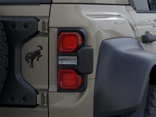 2025 Ford Bronco Raptor photo 16