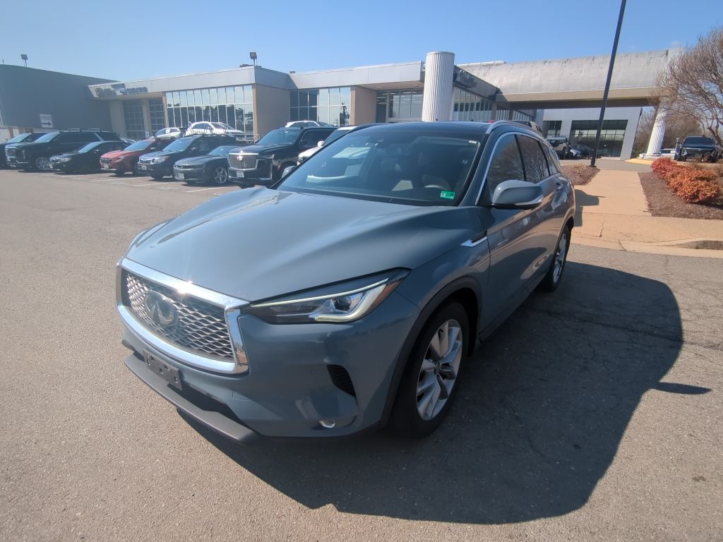 2022 INFINITI QX50 Essential