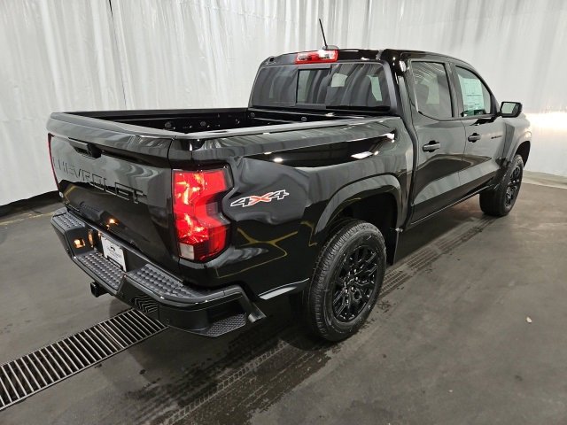 2026 Chevrolet Colorado Work Truck photo 2