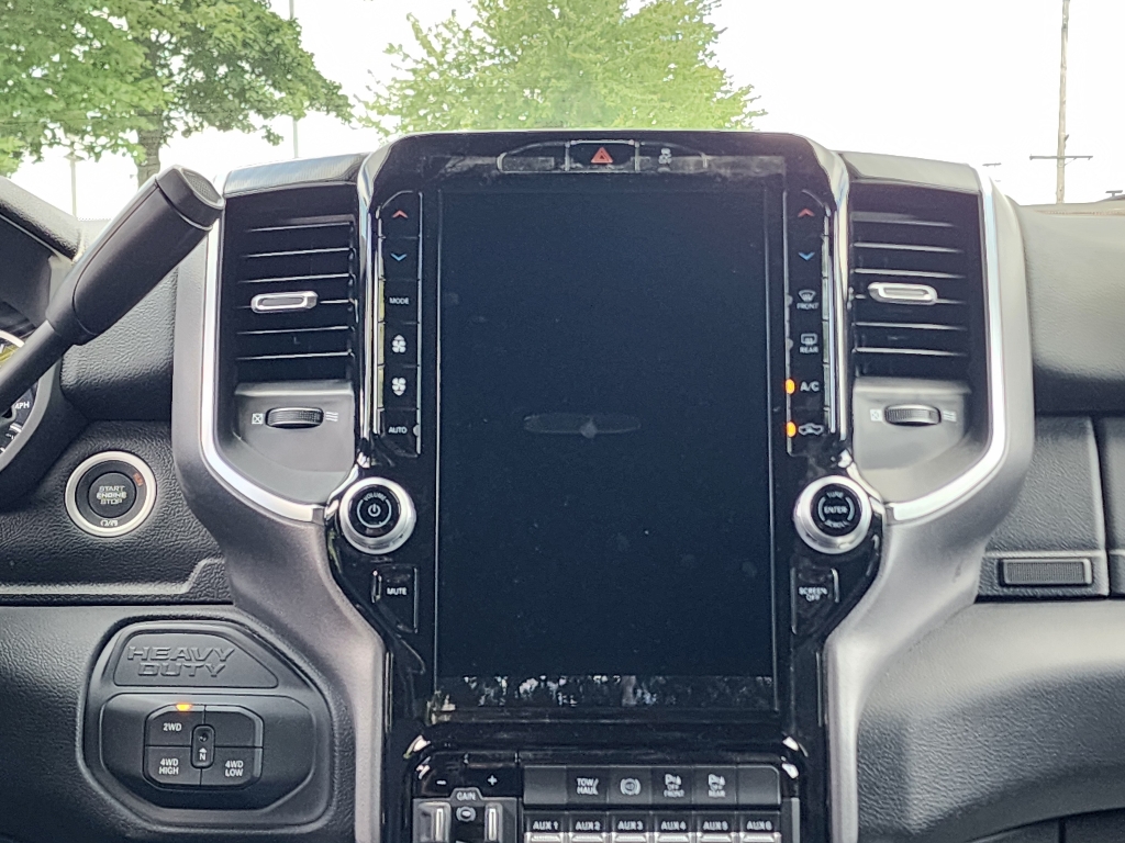 2025 Ram 2500 Big Horn photo 3