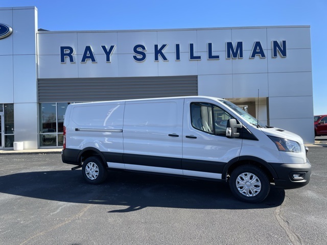 2025 Ford Transit photo 2