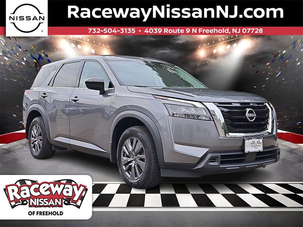 2023 Nissan Pathfinder S