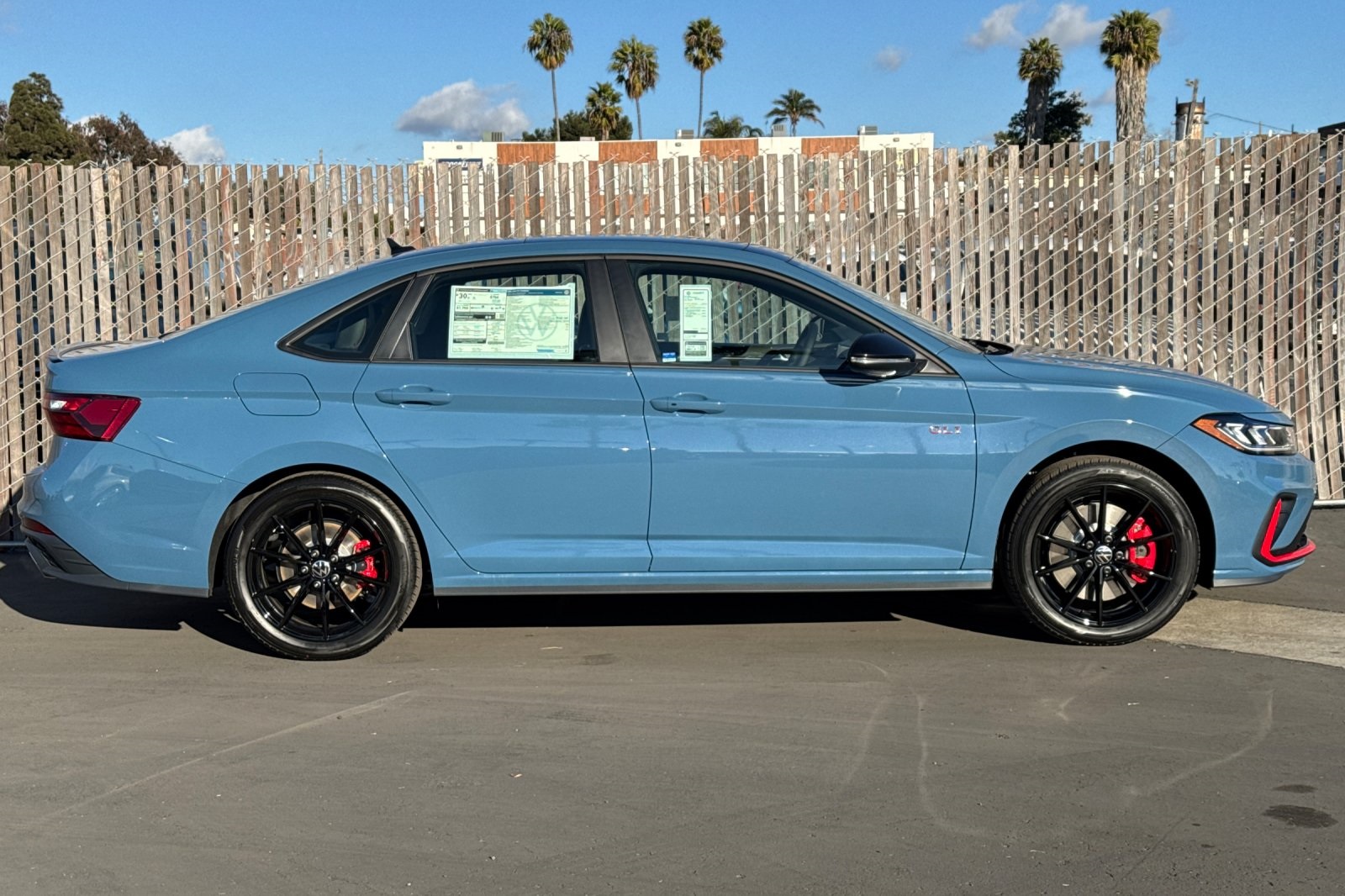 2025 Volkswagen Jetta GLI 2.0T Autobahn photo 4