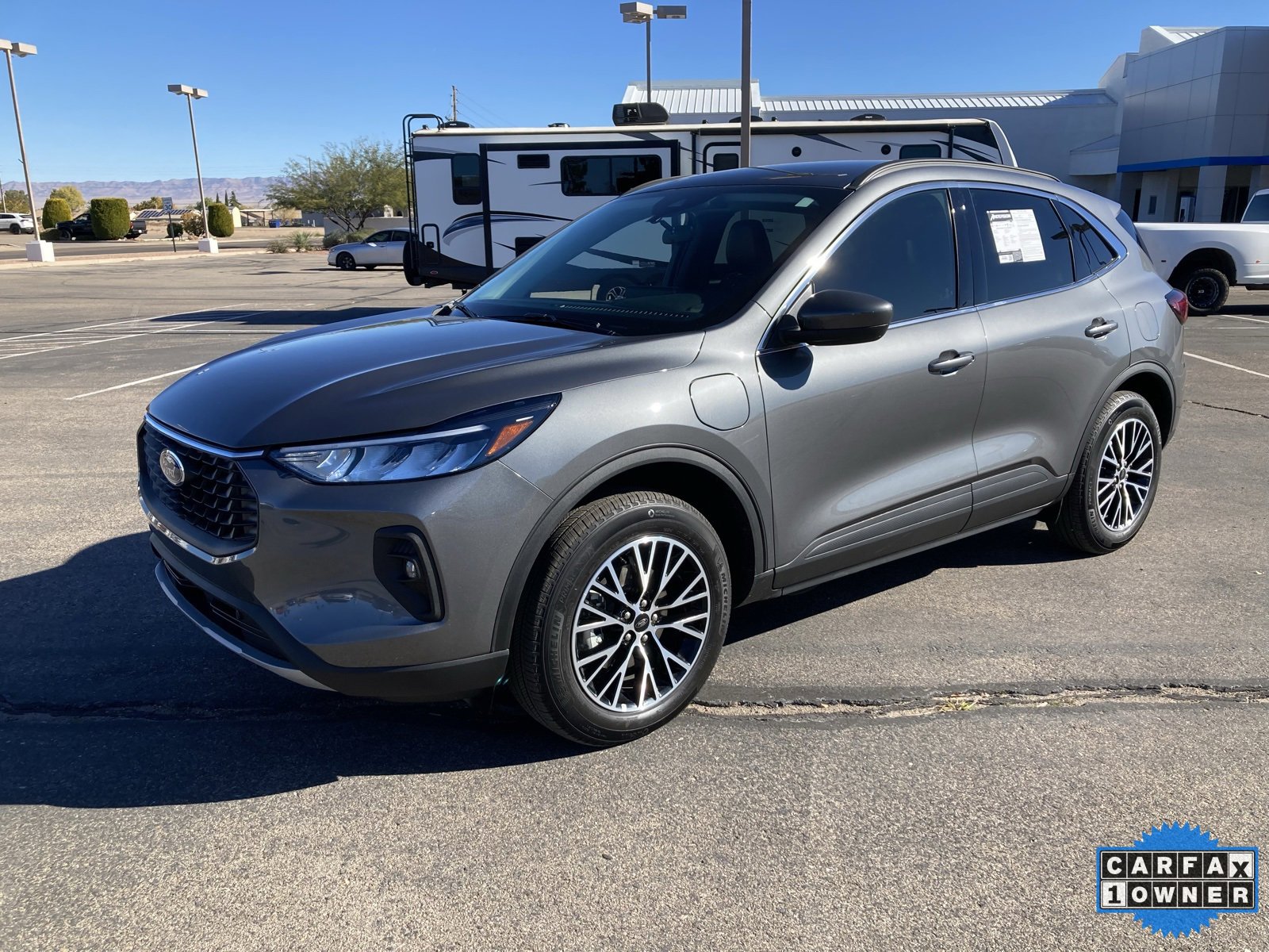 2025 Ford Escape PHEV's photo