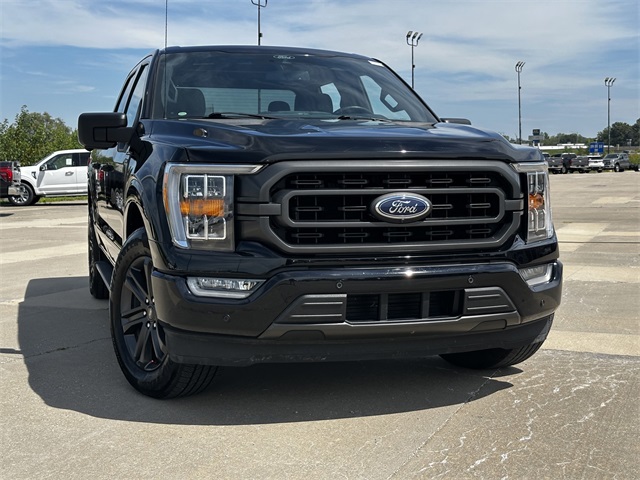 Used 2021 Ford F-150 XLT with VIN 1FTFW1CD0MFA76396 for sale in Kansas City