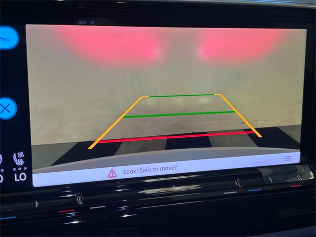 2026 Volkswagen Atlas SE photo 17