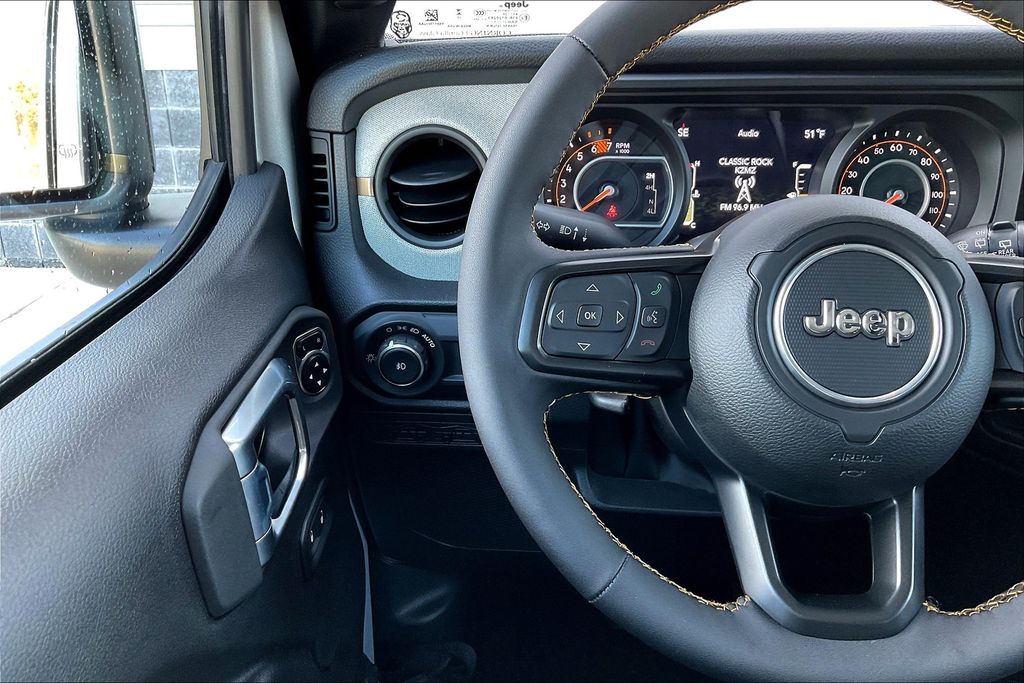 2024 Jeep Wrangler Willys photo 19