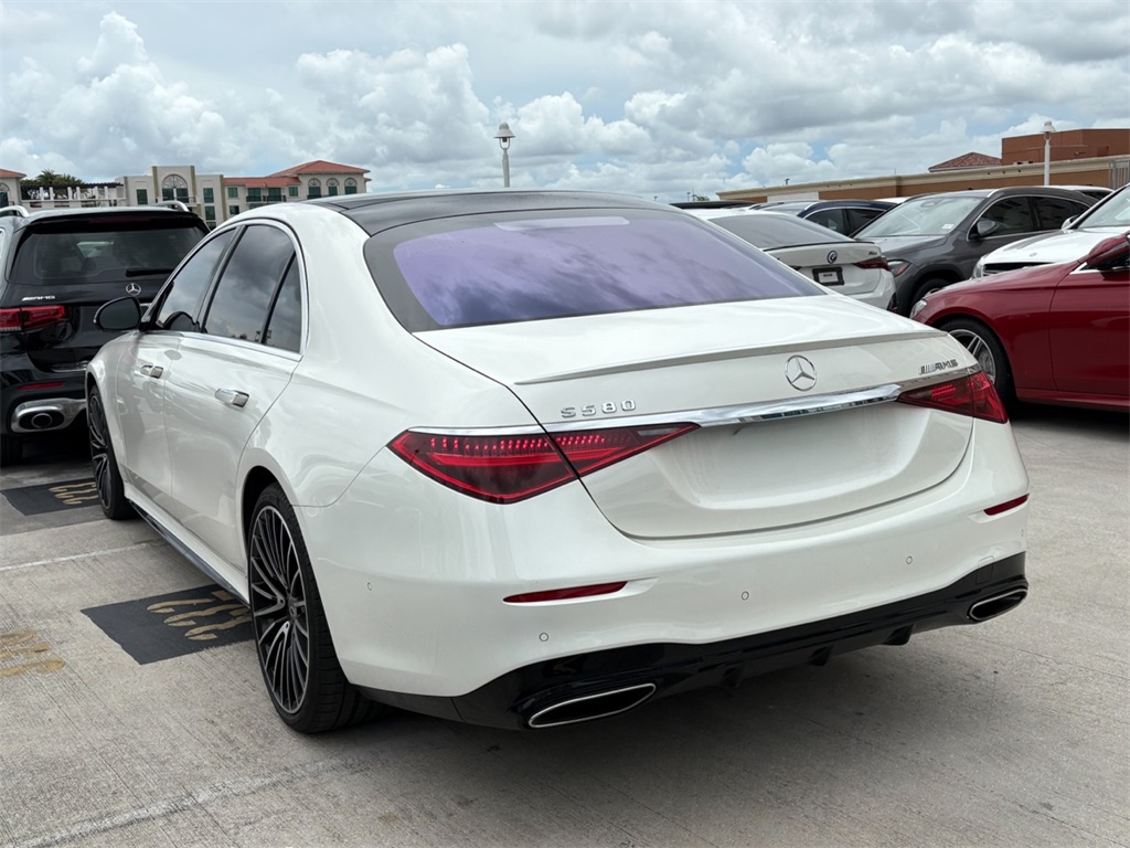 2022 Mercedes Benz S 580 4MATIC photo 3