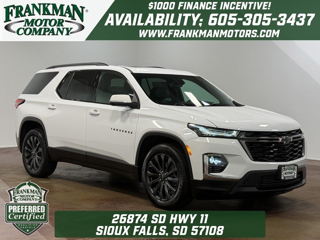 2024 Chevrolet Traverse Limited RS's photo