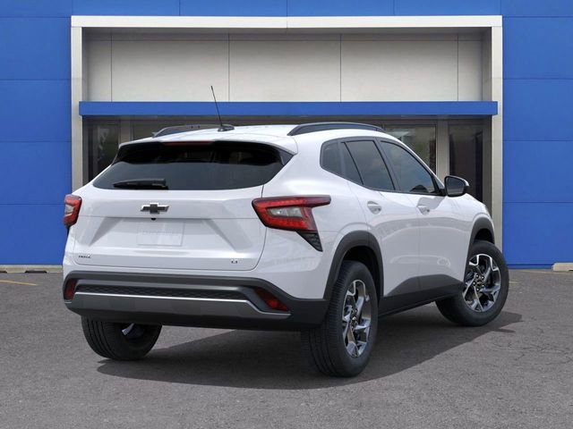 2026 Chevrolet Trax LT photo 3