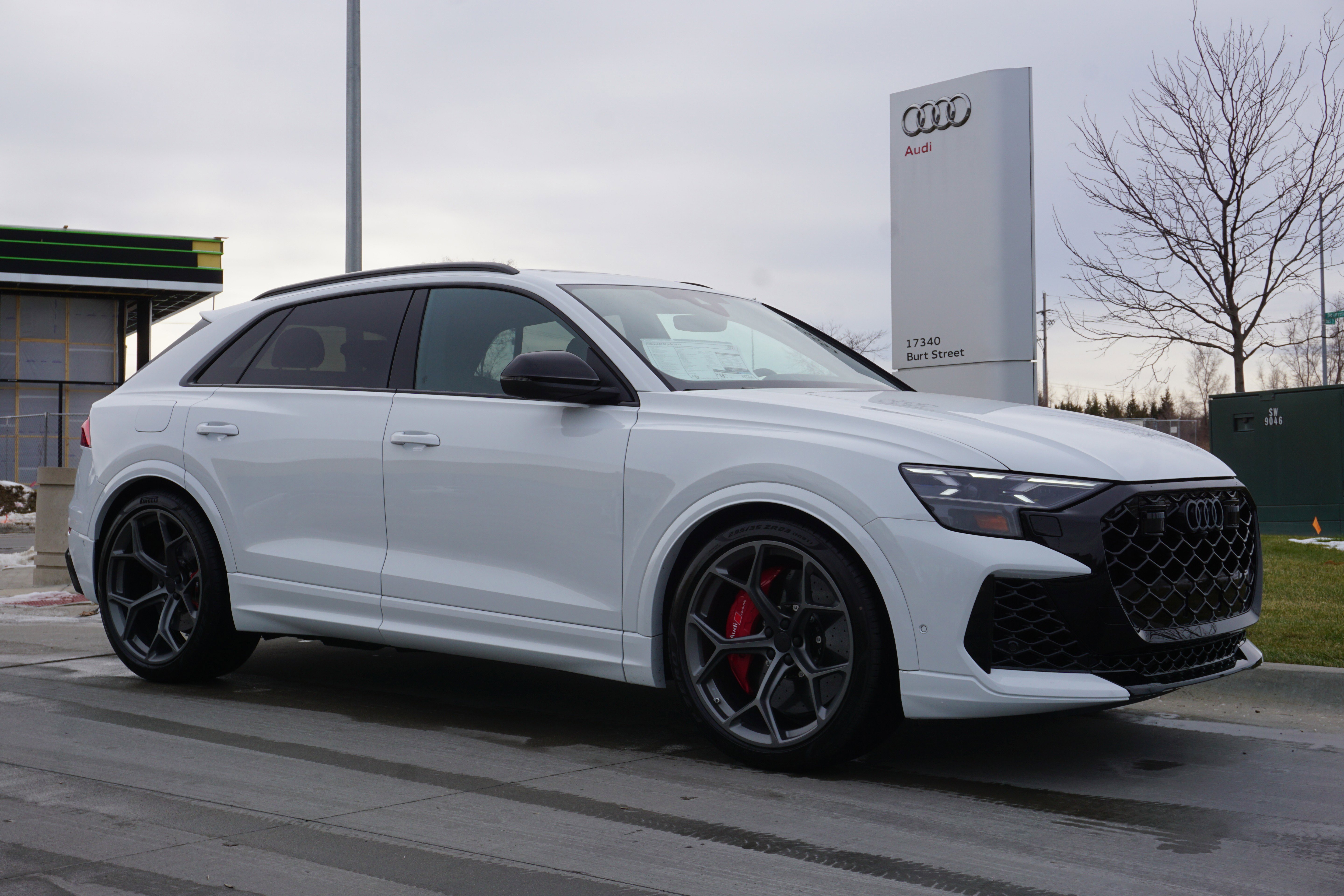 2026 Audi RS Q8 Base's photo