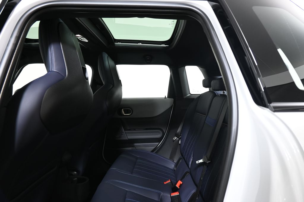 2026 Mini Cooper 4 Door Hardtop Signature photo 23