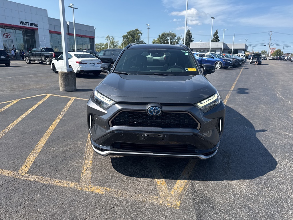 Used 2023 Toyota RAV4 XSE with VIN JTMFB3FV8PD155942 for sale in Kansas City