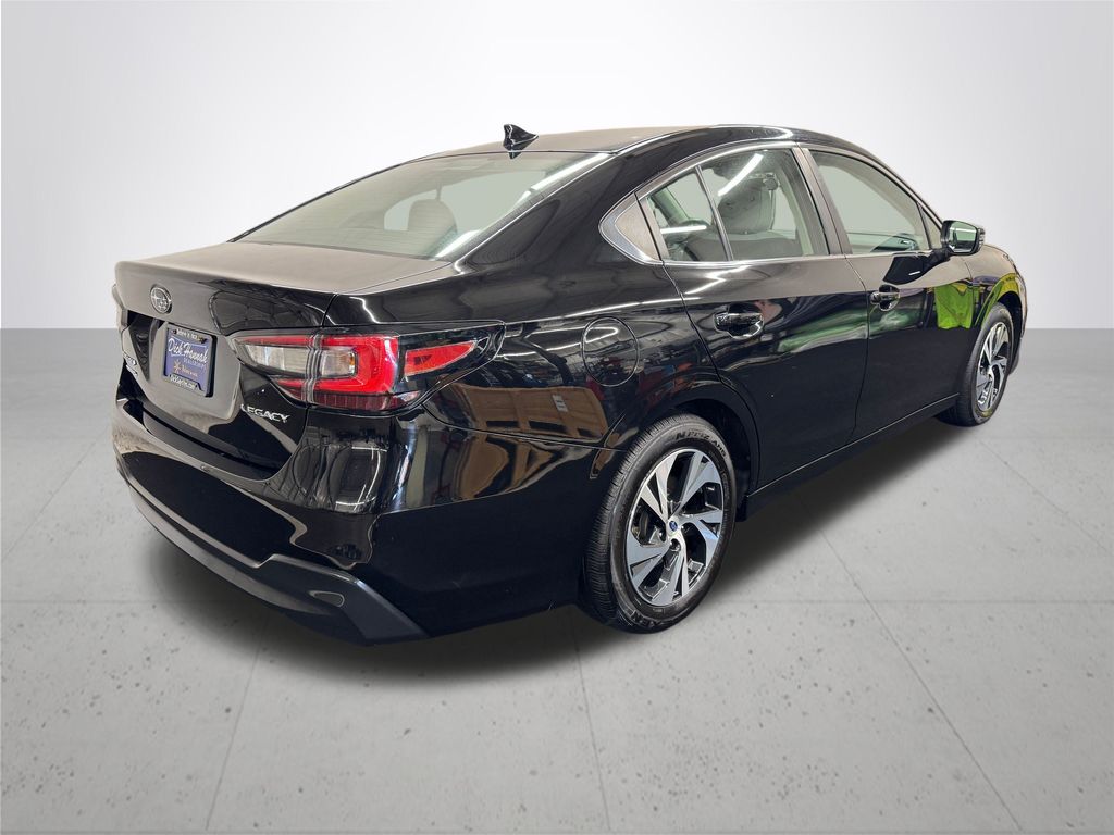 2022 Subaru Legacy Premium photo 7