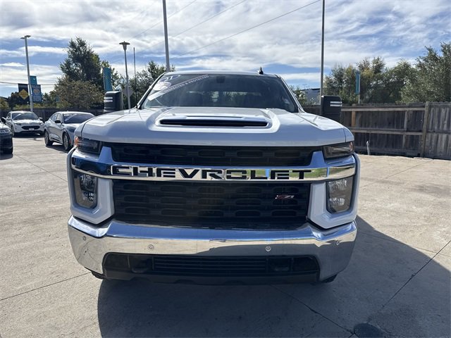 2021 Chevrolet Silverado 3500HD LT photo 2