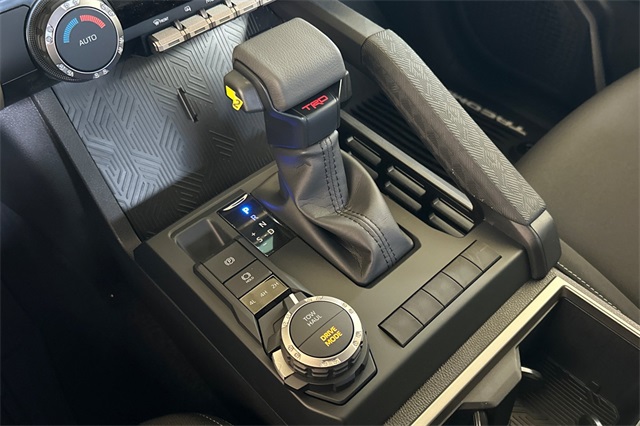 2025 Toyota Tacoma TRD Sport 4x4 Double Cab photo 23