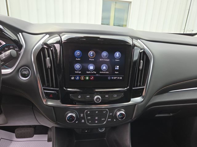 2021 Chevrolet Traverse Cloth photo 15