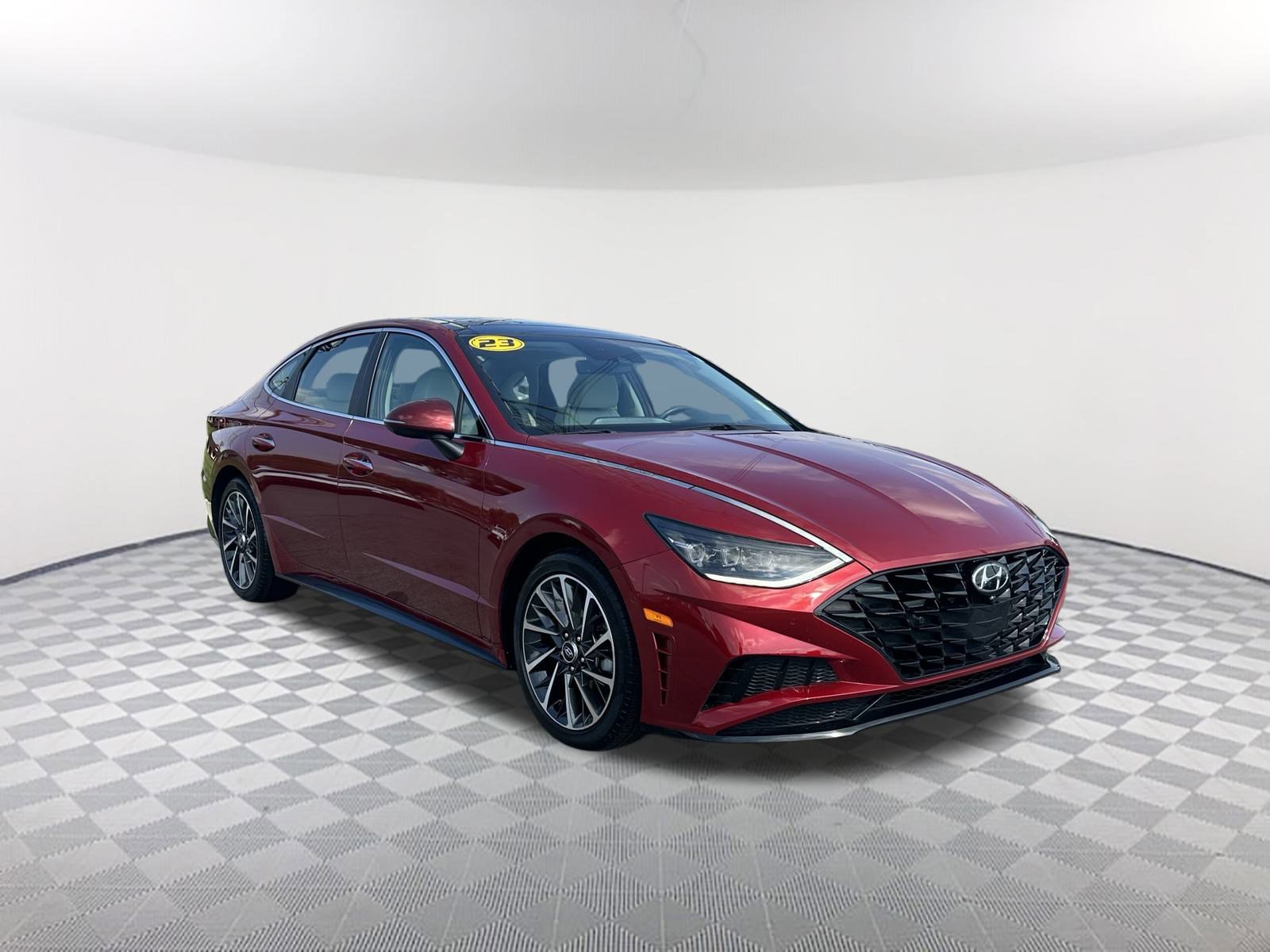 2023 Hyundai Sonata Limited photo 3