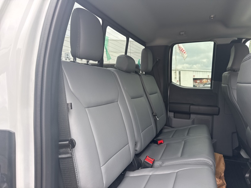 2025 Ford F-350 XL photo 8