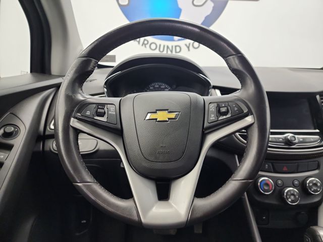 2022 Chevrolet Trax LT photo 17