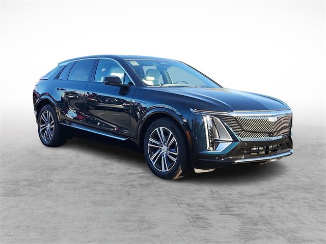 2026 Cadillac Lyriq Luxury photo 3