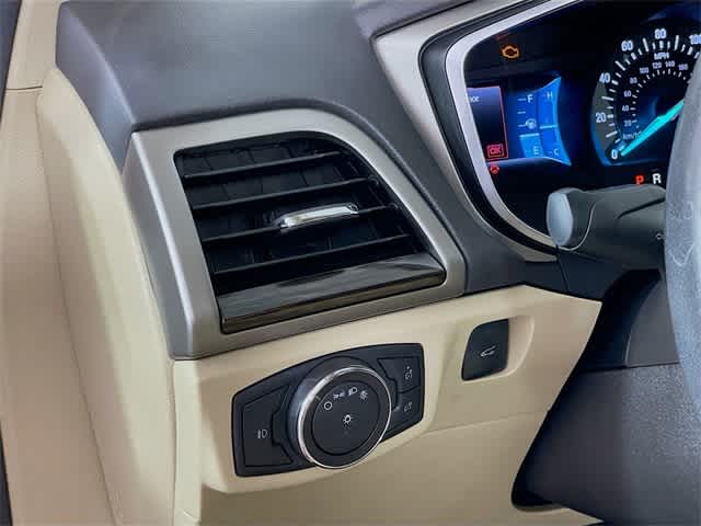 2014 Ford Fusion SE photo 13