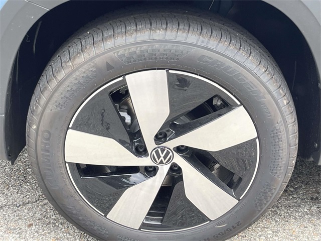 2025 Volkswagen Taos S photo 10