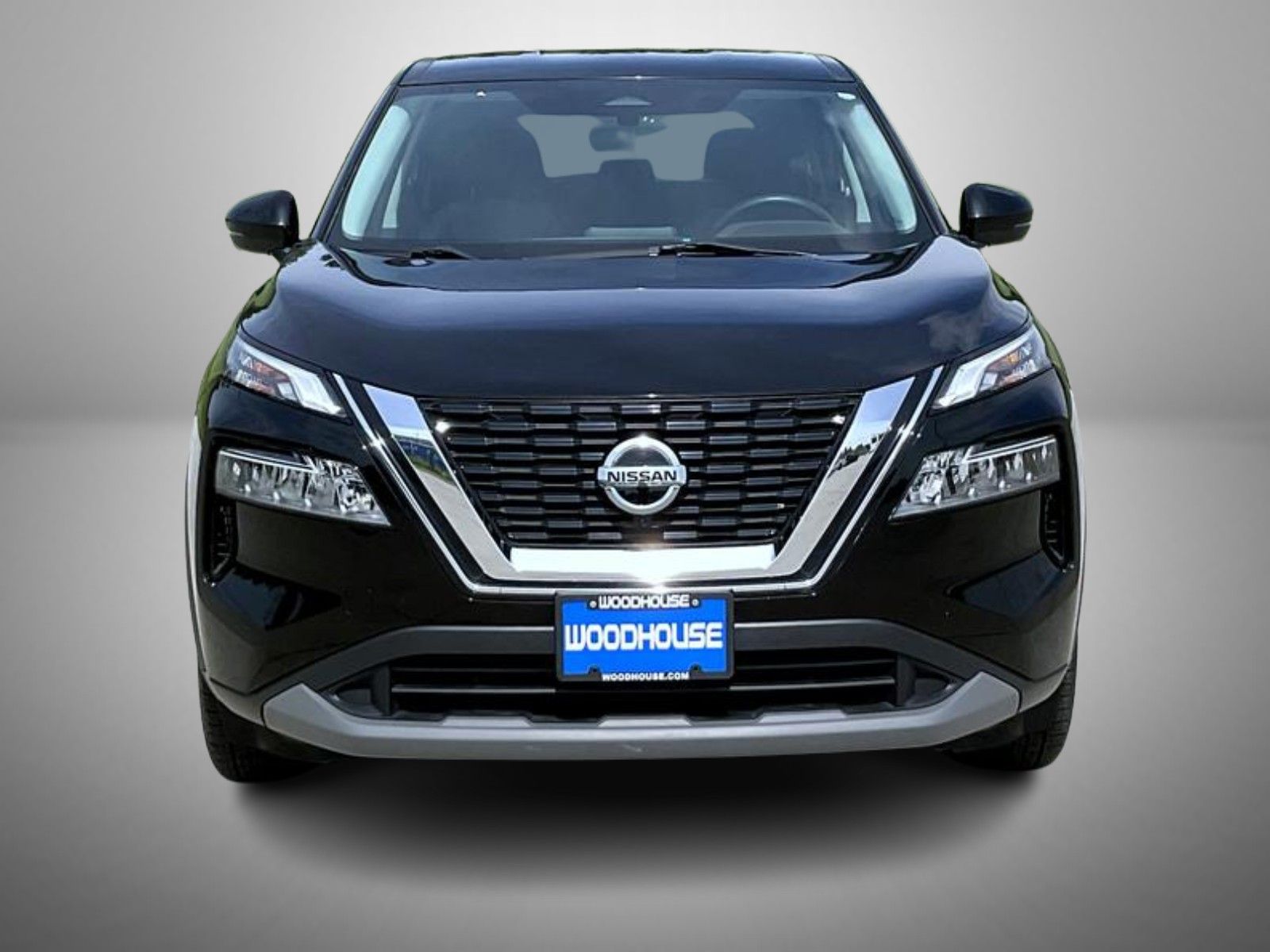 2021 Nissan Rogue SV photo 2