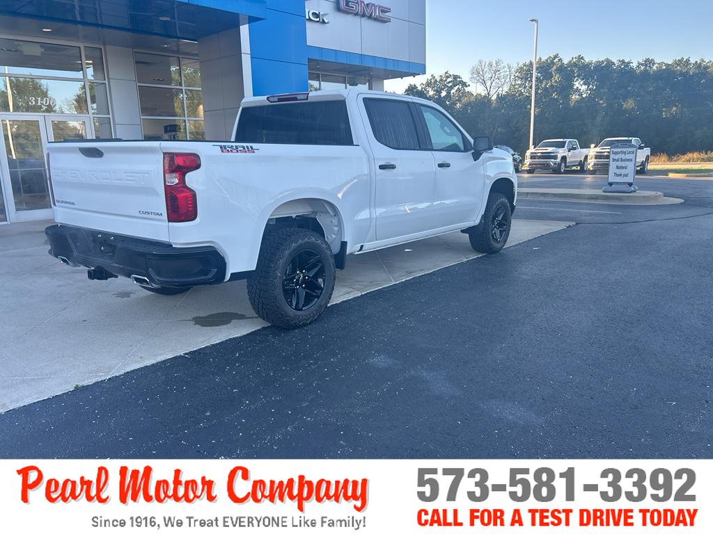 2026 Chevrolet Silverado 1500 Custom Trail Boss photo 3