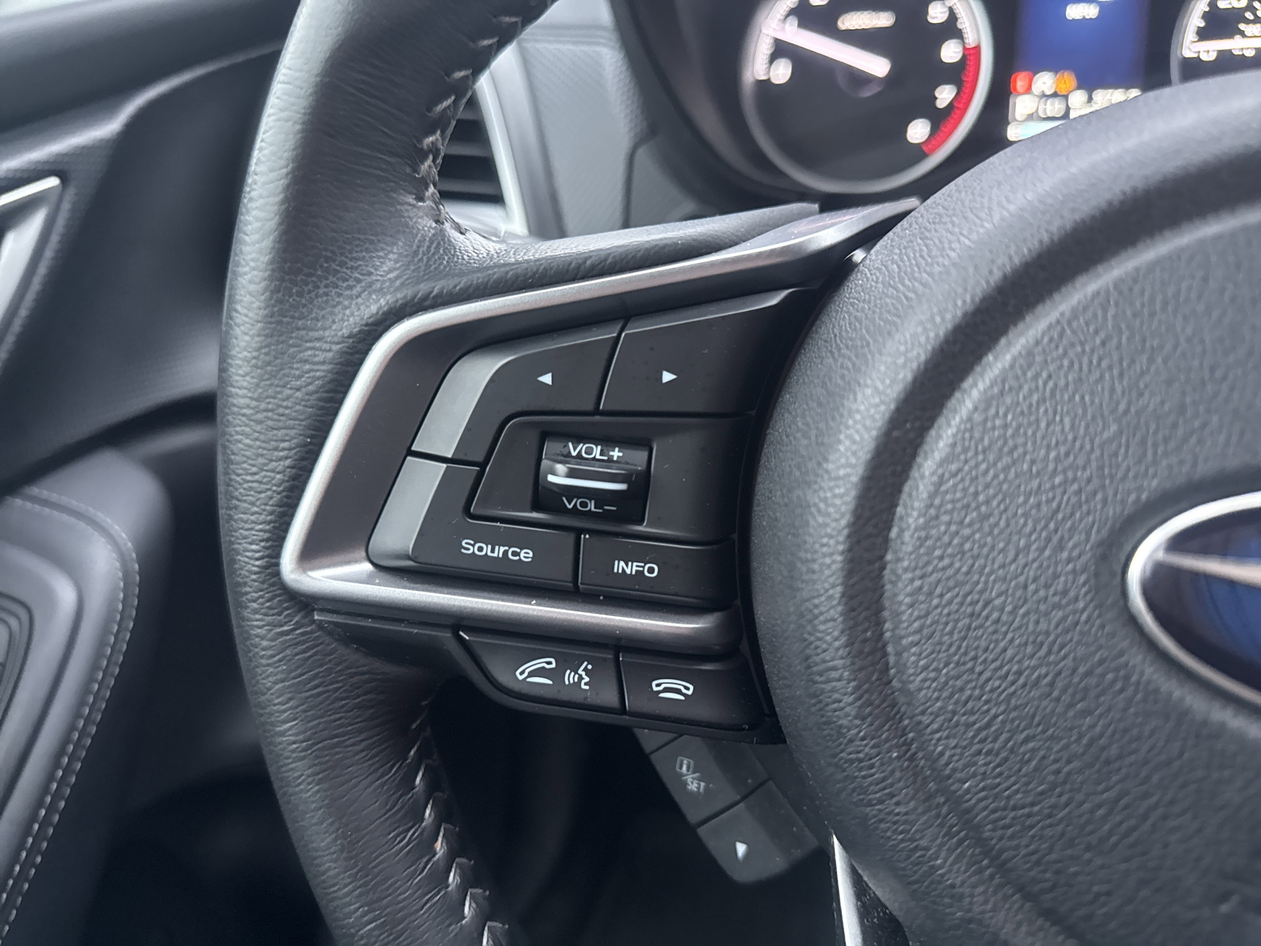 2019 Subaru Forester Premium photo 4