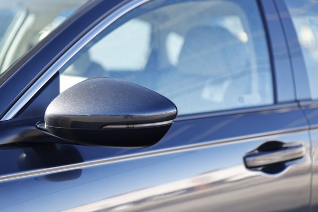 2025 Honda Accord Hybrid EX-L photo 3