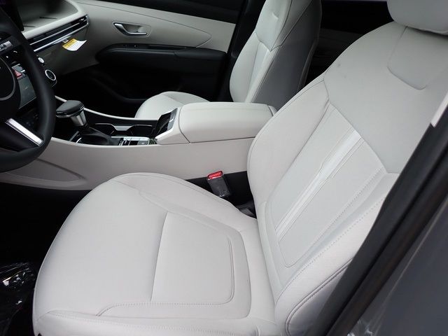 2025 Hyundai Tucson SEL photo 11