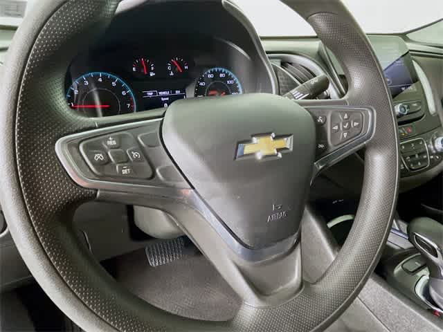 2022 Chevrolet Malibu 1LT photo 12