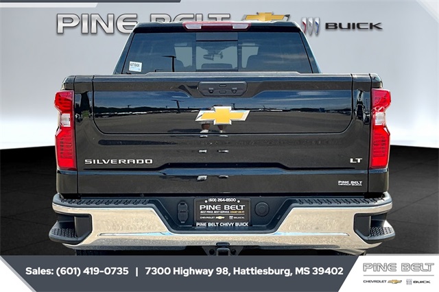 2025 Chevrolet Silverado 1500 LT photo 4