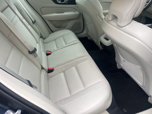 2024 Volvo S60 B5 Core photo 13
