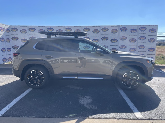 2025 Mazda CX-50 Meridian Edition's photo